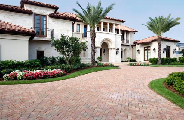 Best Driveway Paving Contractor  in Dania Beach, FL